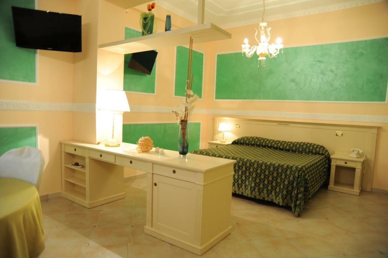 Hotel Villa Santa Maria วิลลาเปียนา ภายนอก รูปภาพ
