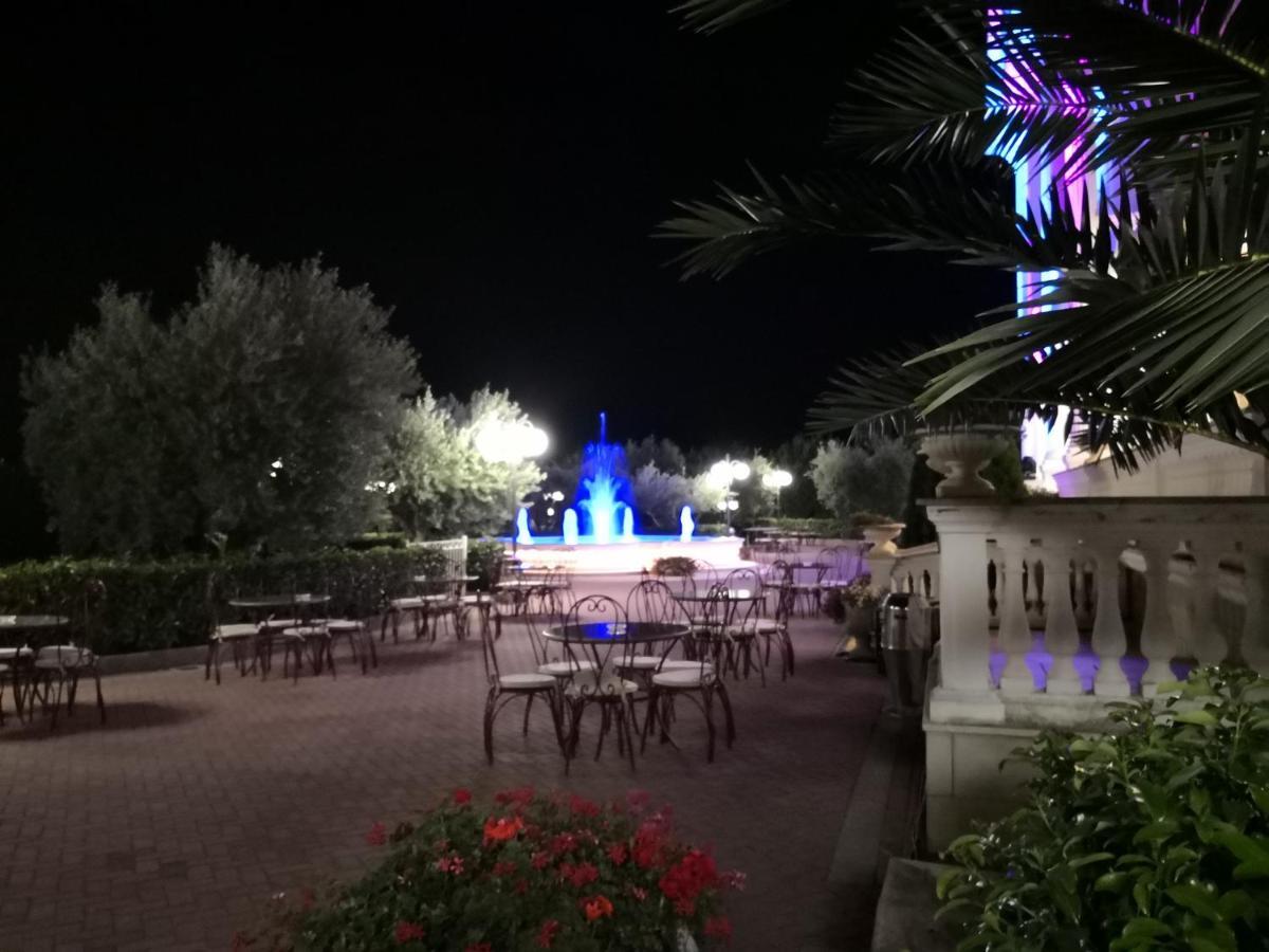 Hotel Villa Santa Maria วิลลาเปียนา ภายนอก รูปภาพ